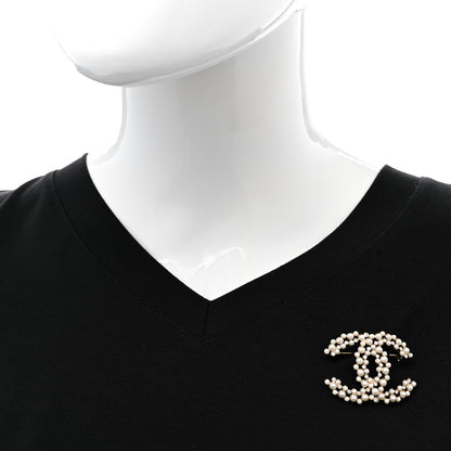 Chanel Pearl Crystal CC Brooch Gold 2 of 7