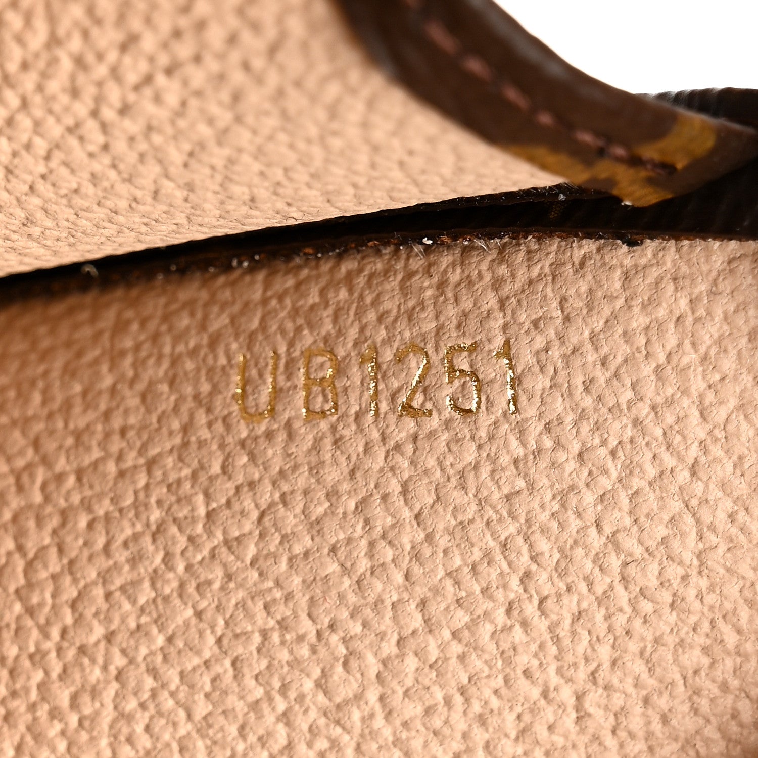 Louis Vuitton Monogram Toiletry Pouch 26 7 of 8