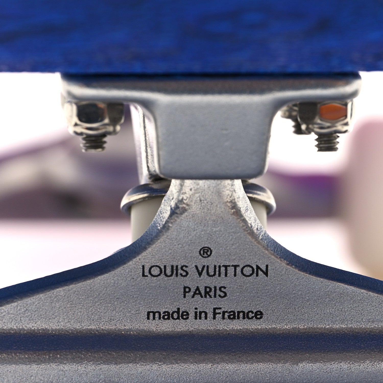 Louis Vuitton Monogram Illusion Maple Wood Skateboard Bleu Rose 5 of 8