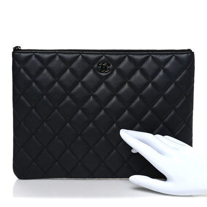 Chanel Pearly Lambskin Quilted Medium Cosmetic Case So Black 2 of 7
