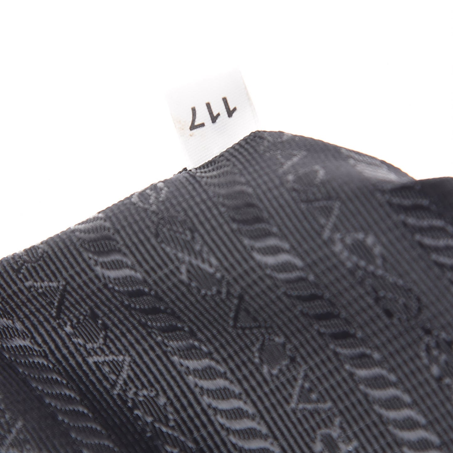 Vitello Daino Tote Black