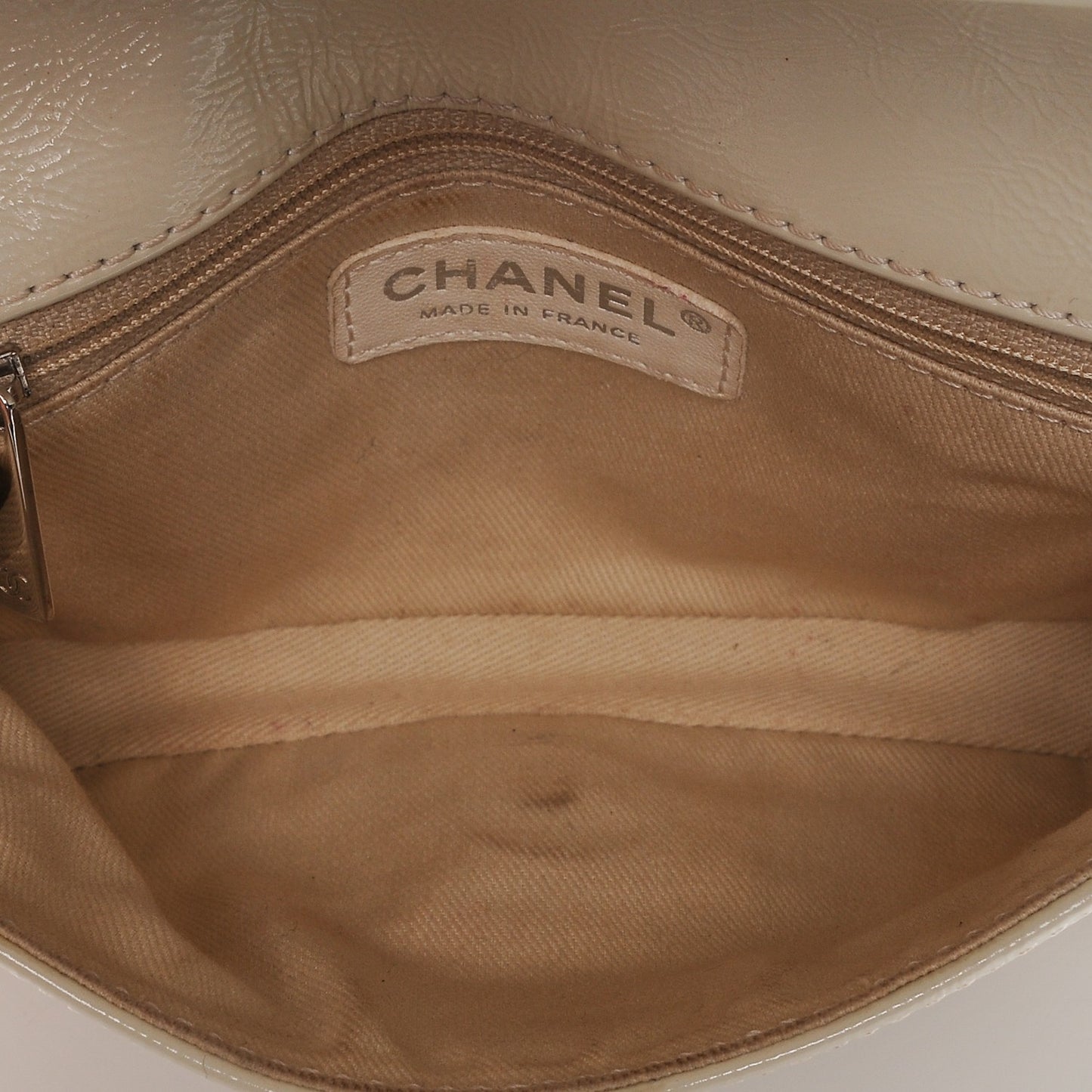 Distressed Patent Calfskin Small Frame Single Flap White