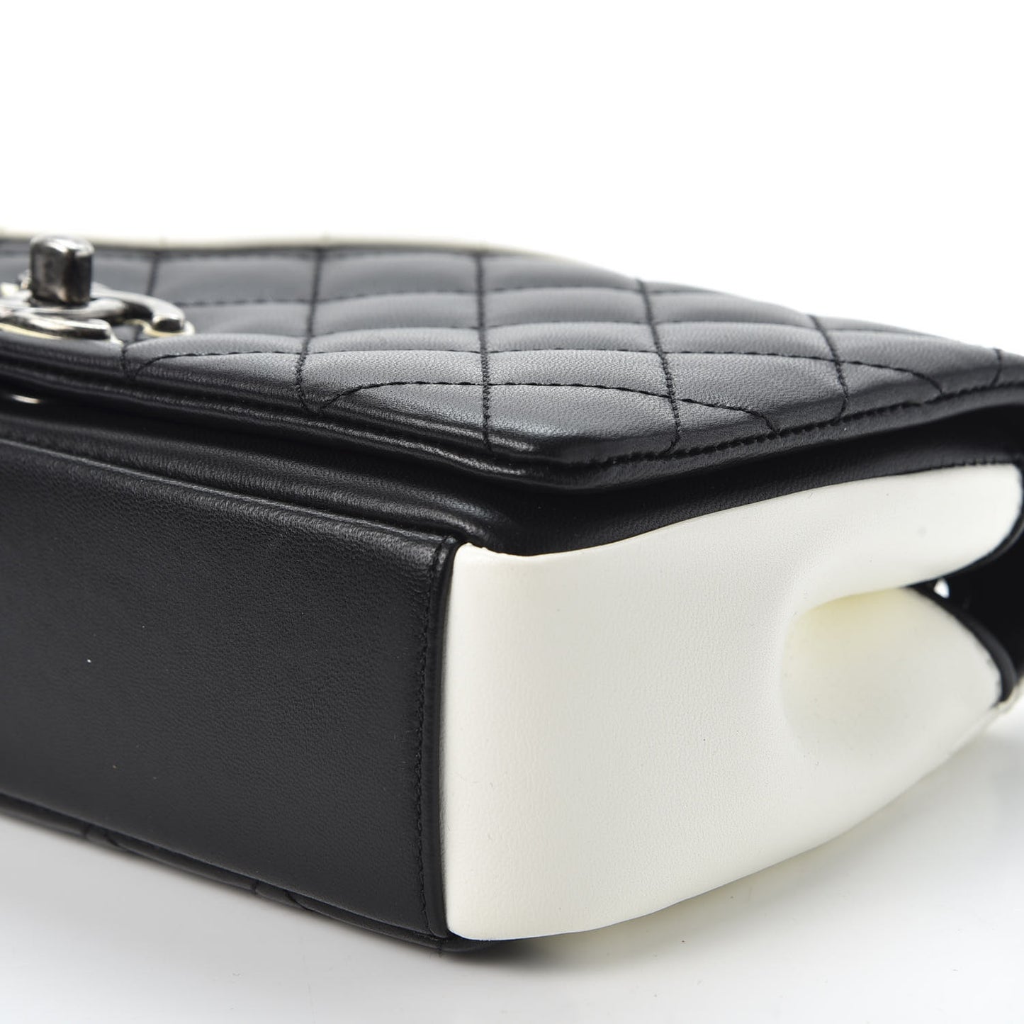 Lambskin Quilted Yin Yang Shoulder Bag Ivory Black