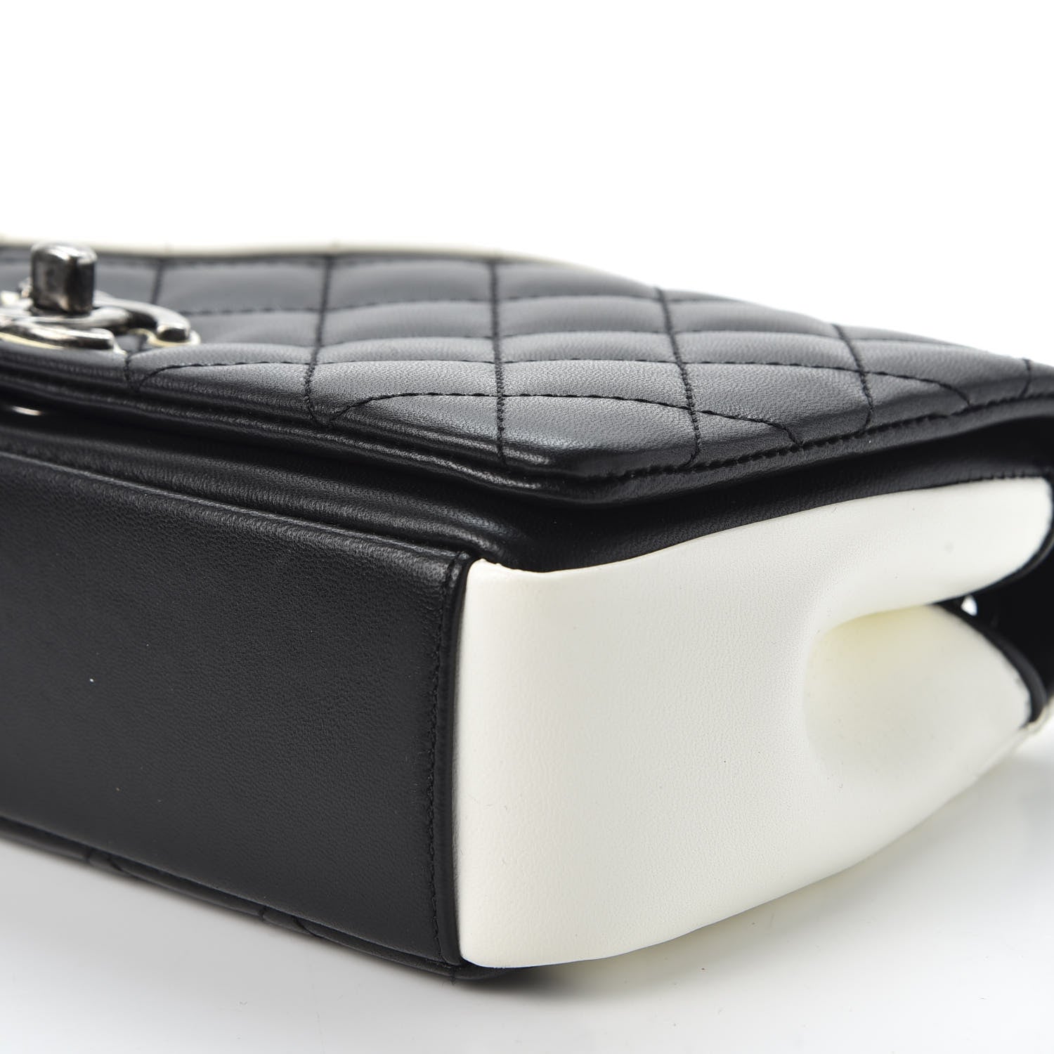 Chanel Lambskin Quilted Yin Yang Shoulder Bag Ivory Black 6 of 10