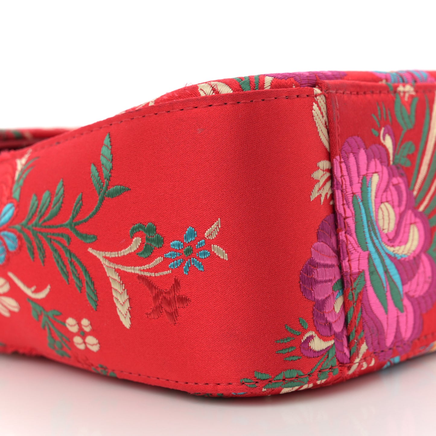 Jacquard Matelasse Floral Medium GG Marmont Shoulder Bag Red