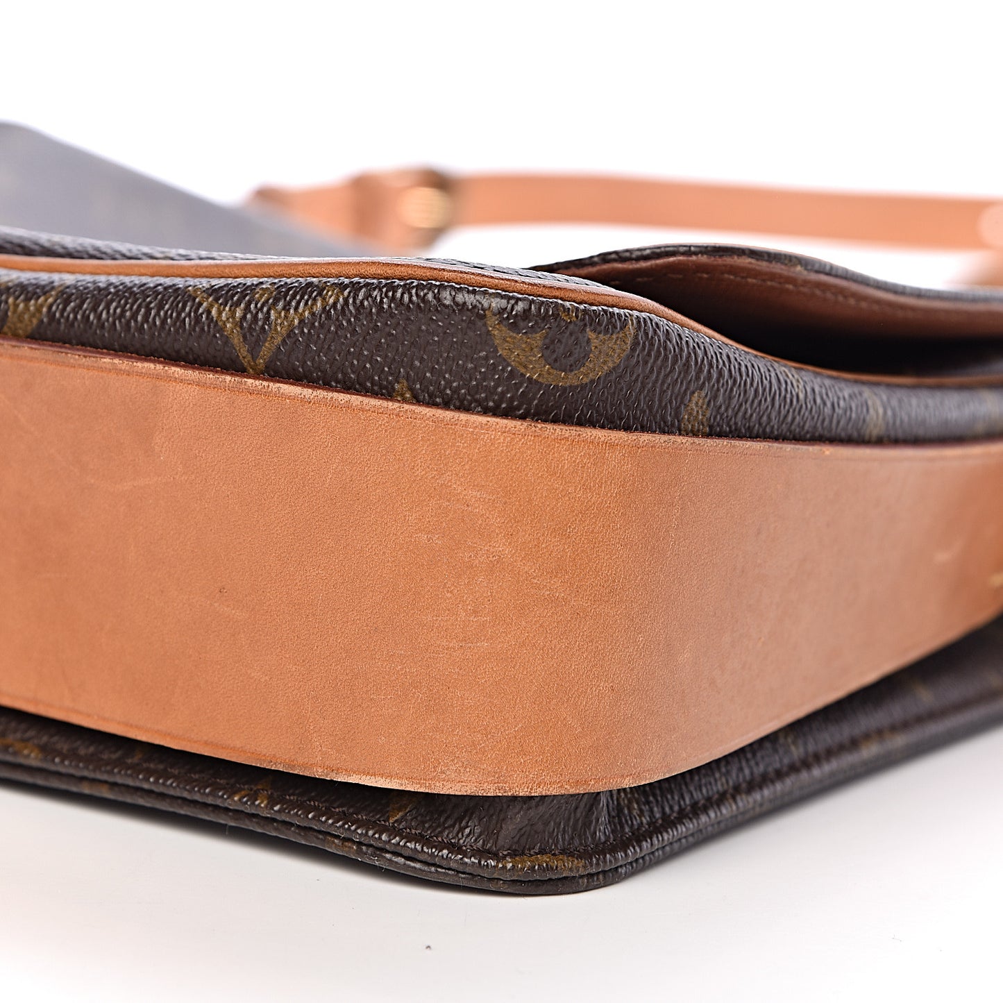 Monogram Cartouchiere 26