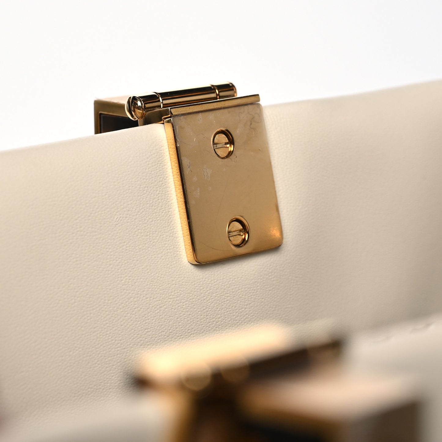 Vitello King Plexiglass Medium Fendi Sunshine Shopper Tote White Ice