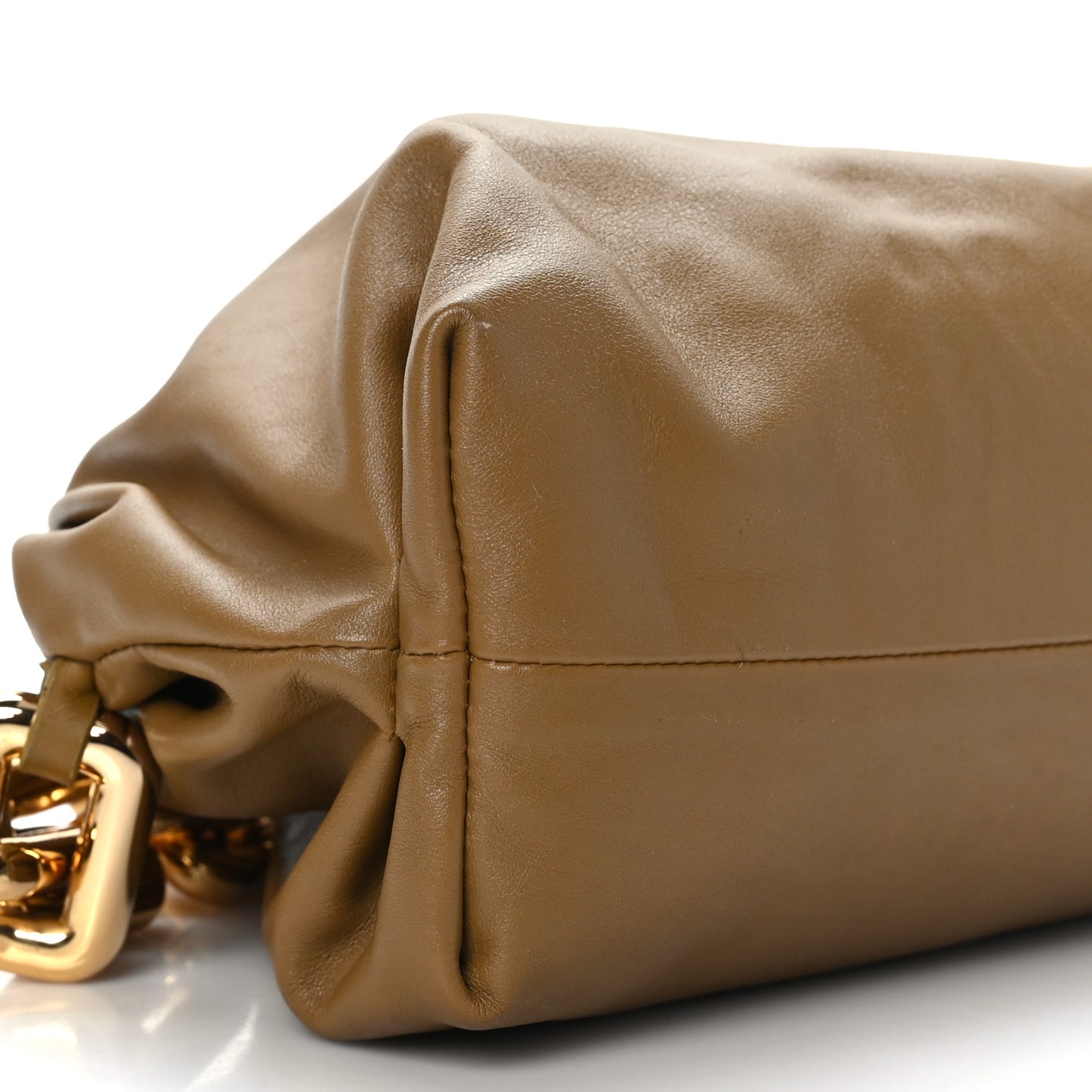 Calfskin The Pouch Chain Cammello