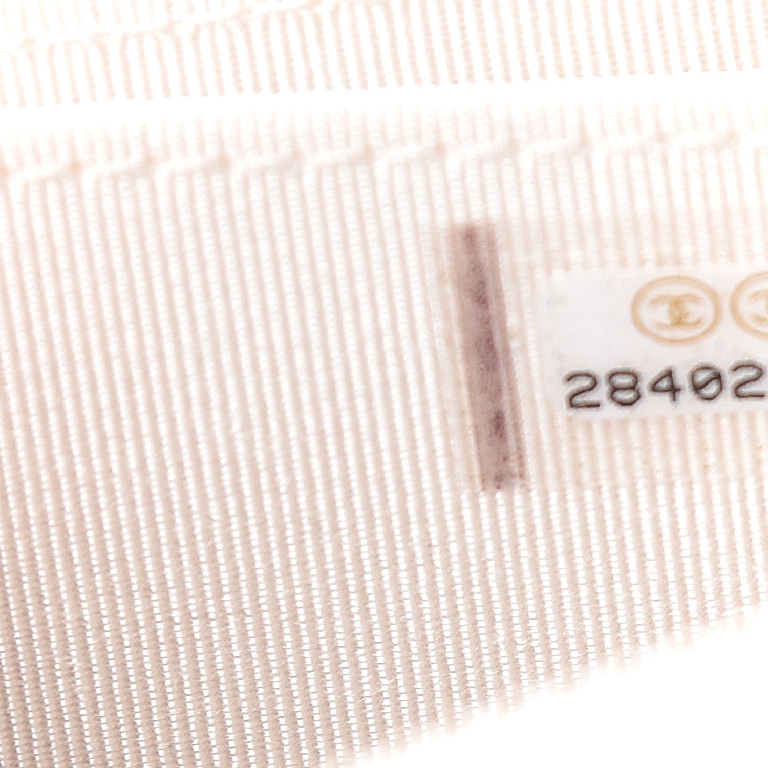 Chanel Caviar Quilted Zip Coin Purse White 7 of 8