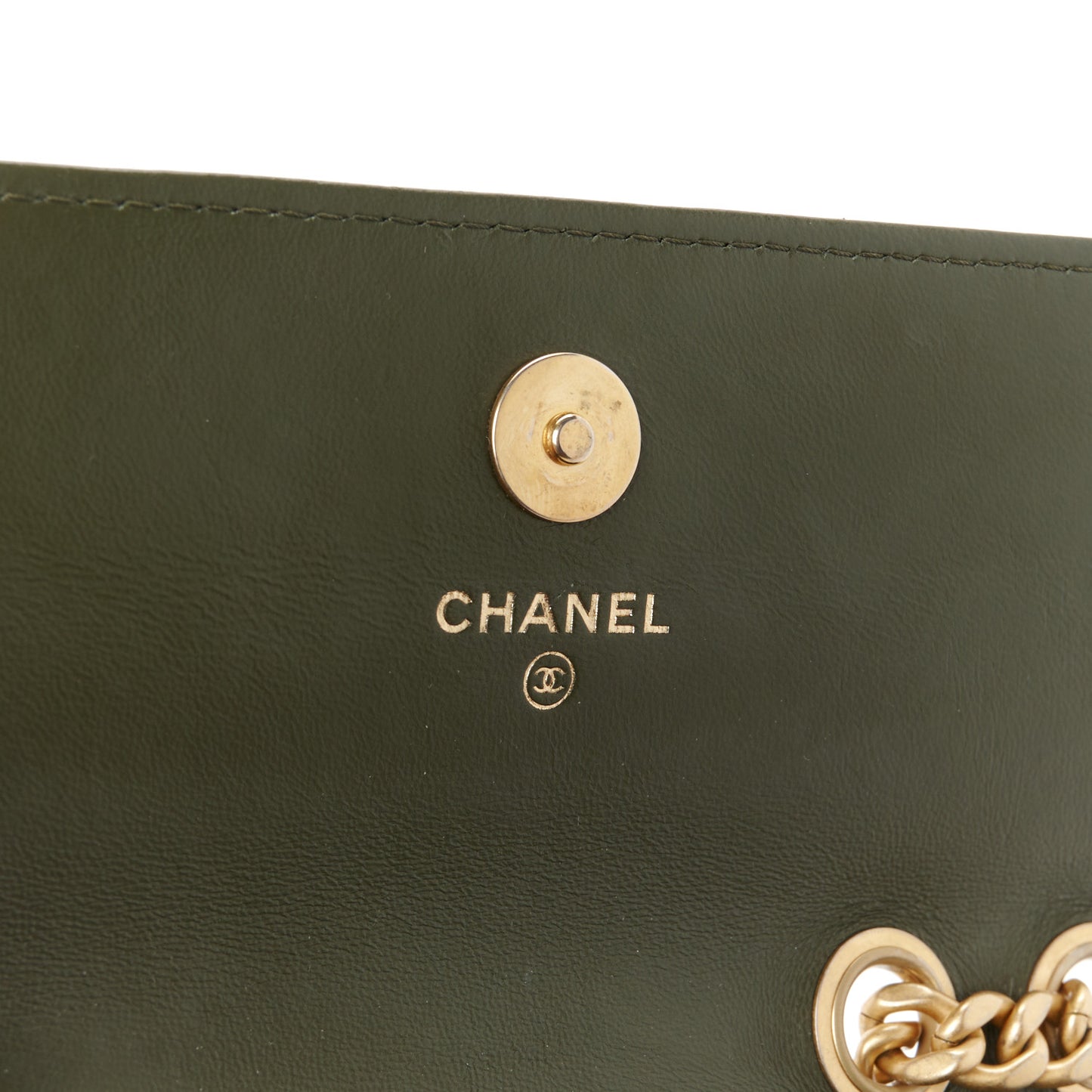 Lambskin Quilted Pillow Crush Flap Phone Holder With Chain Green