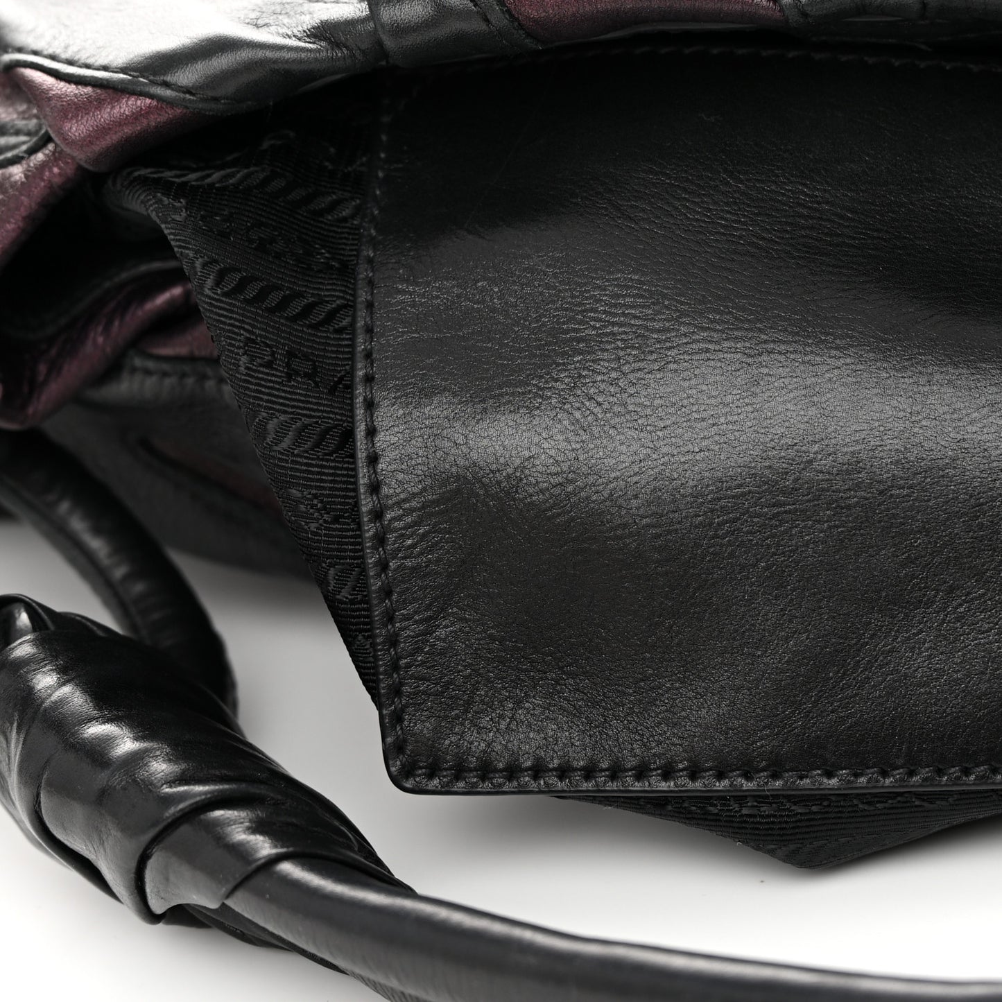 Vitellino Mordo Hobo Ribes Mordore