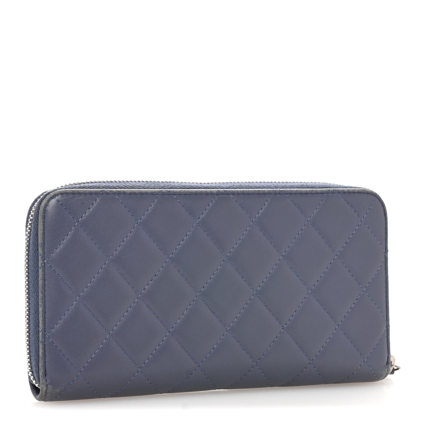 Lambskin Quilted Large Gusset Zip Around Wallet Lavender