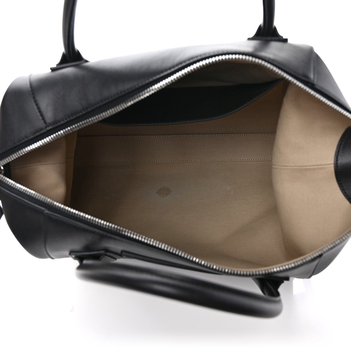Smooth Calfskin Medium Soft Antigona Black