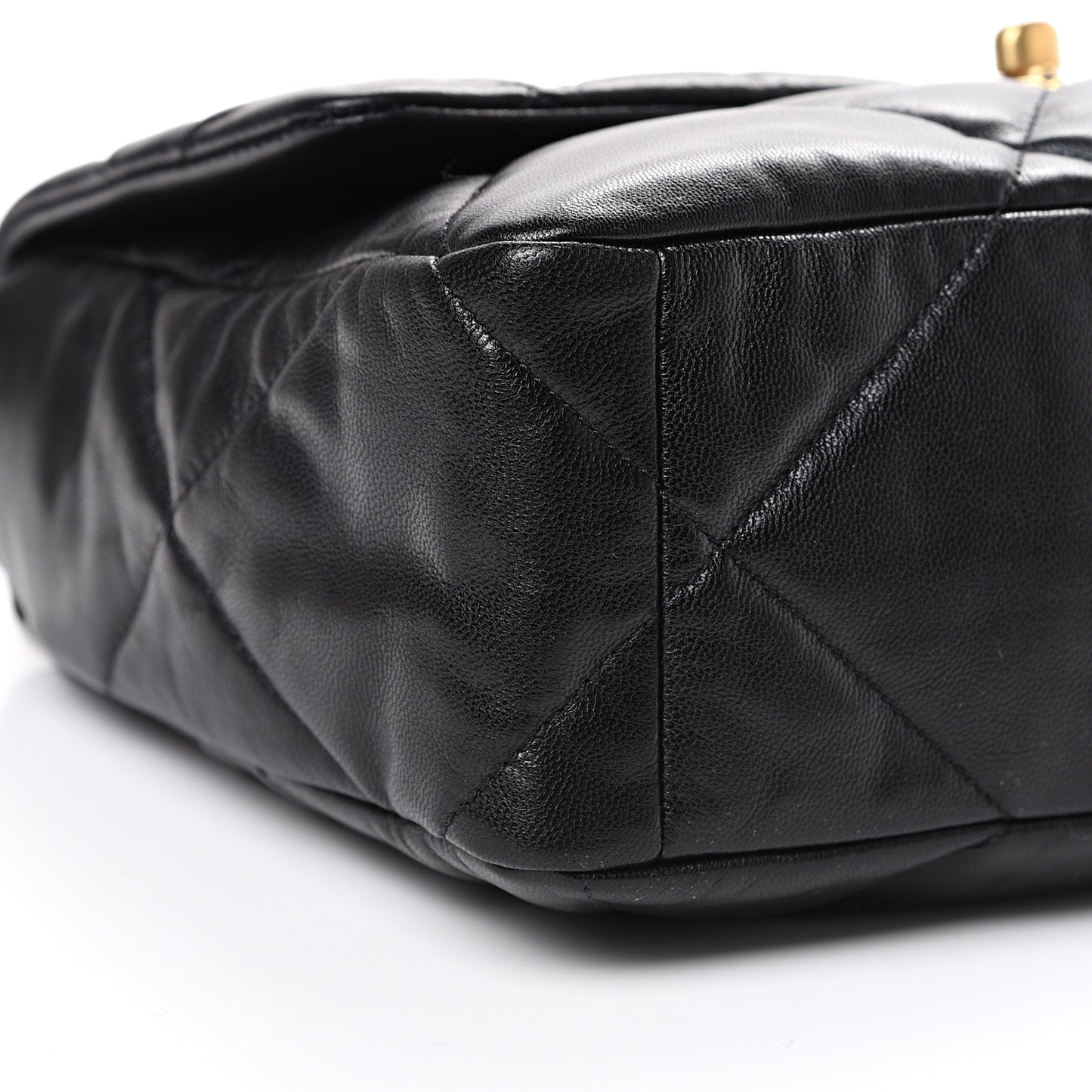 Goatskin Quilted Large 19 Flap Black
