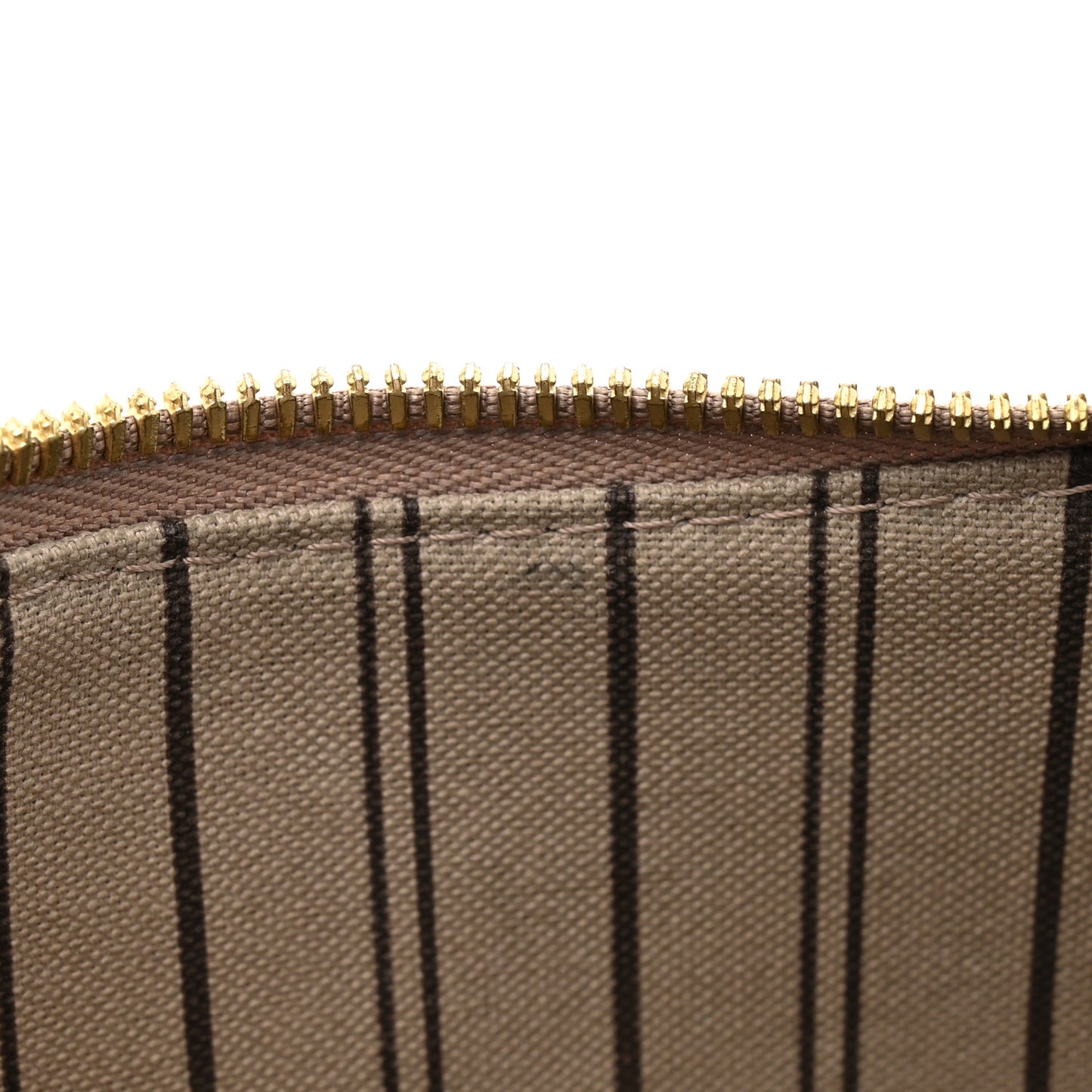 Empreinte Easy Pouch On Strap Cream