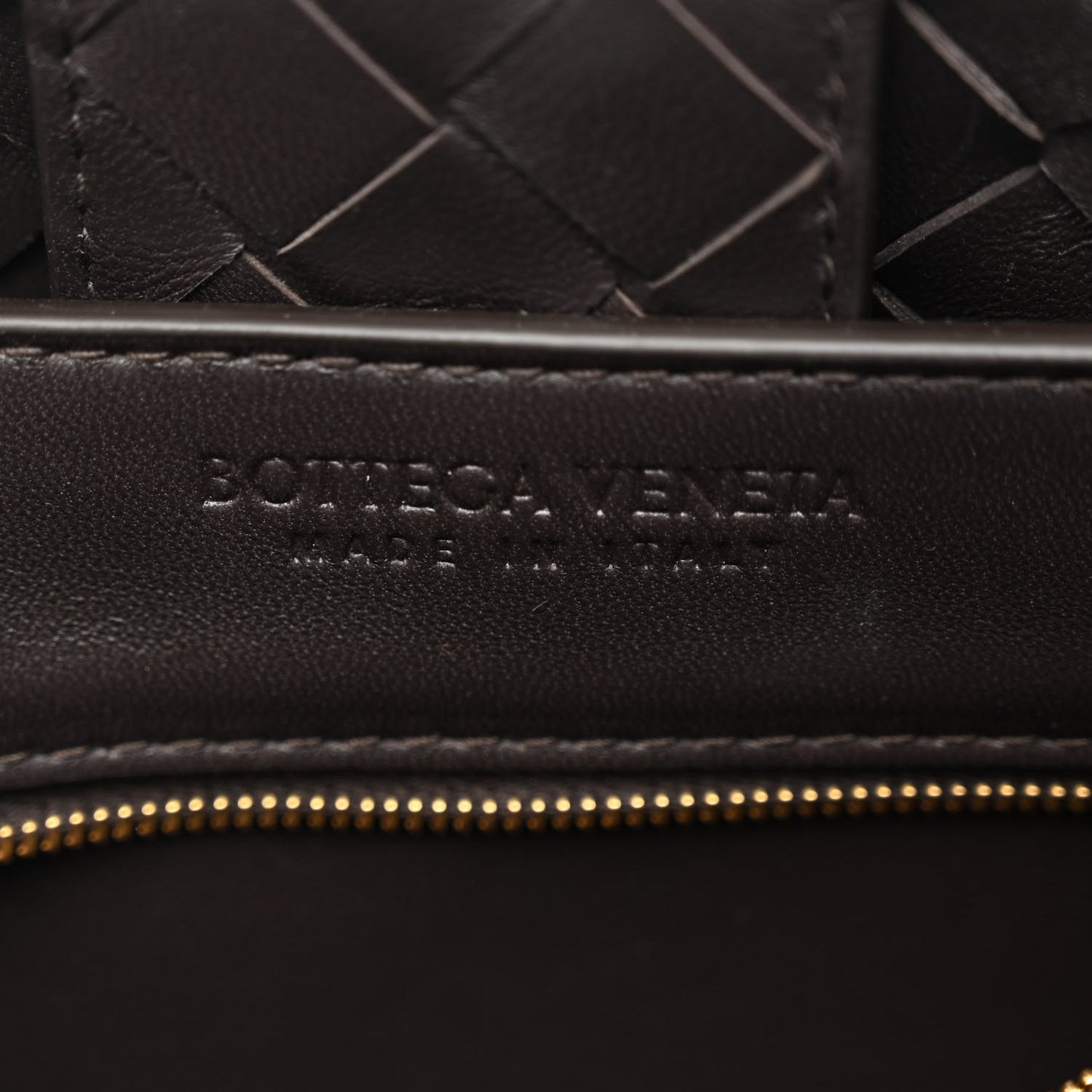 BOTTEGA VENETA Nappa Intrecciato Medium Andiamo Shoulder Bag Fondant