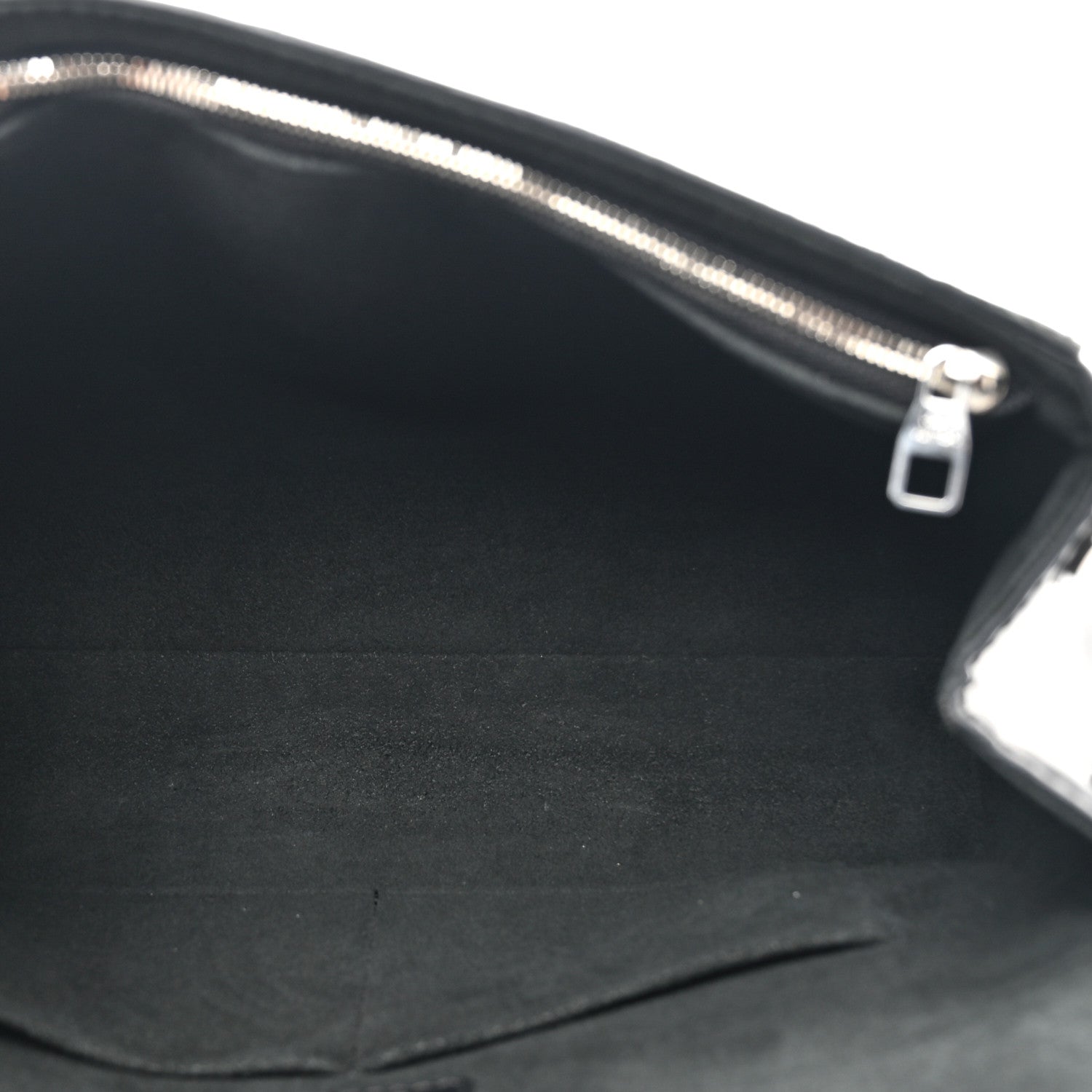 Louis Vuitton Epi Cluny BB Black 5 of 19