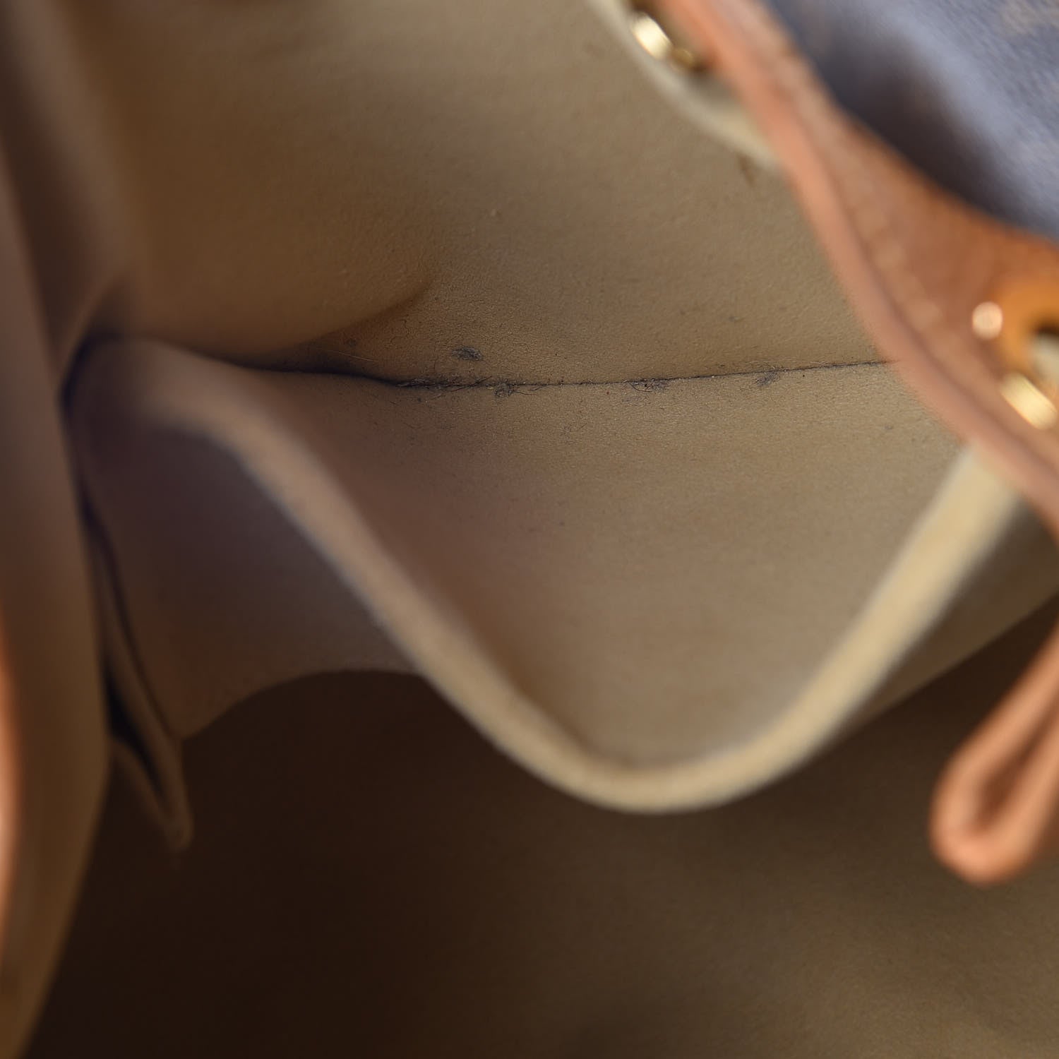Louis Vuitton Monogram Galliera PM 9 of 23