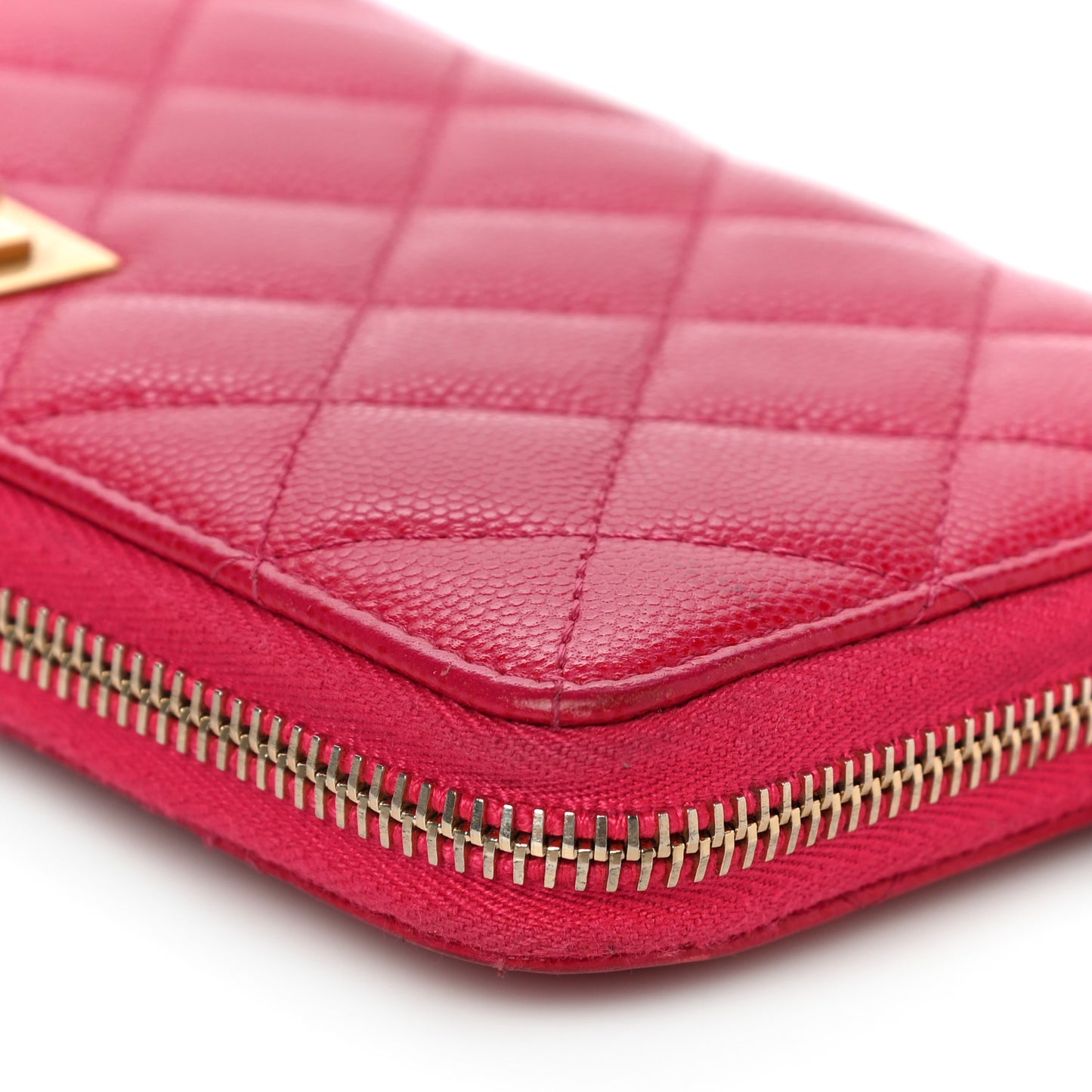 Caviar Quilted Reissue Zip Around Wallet Pink