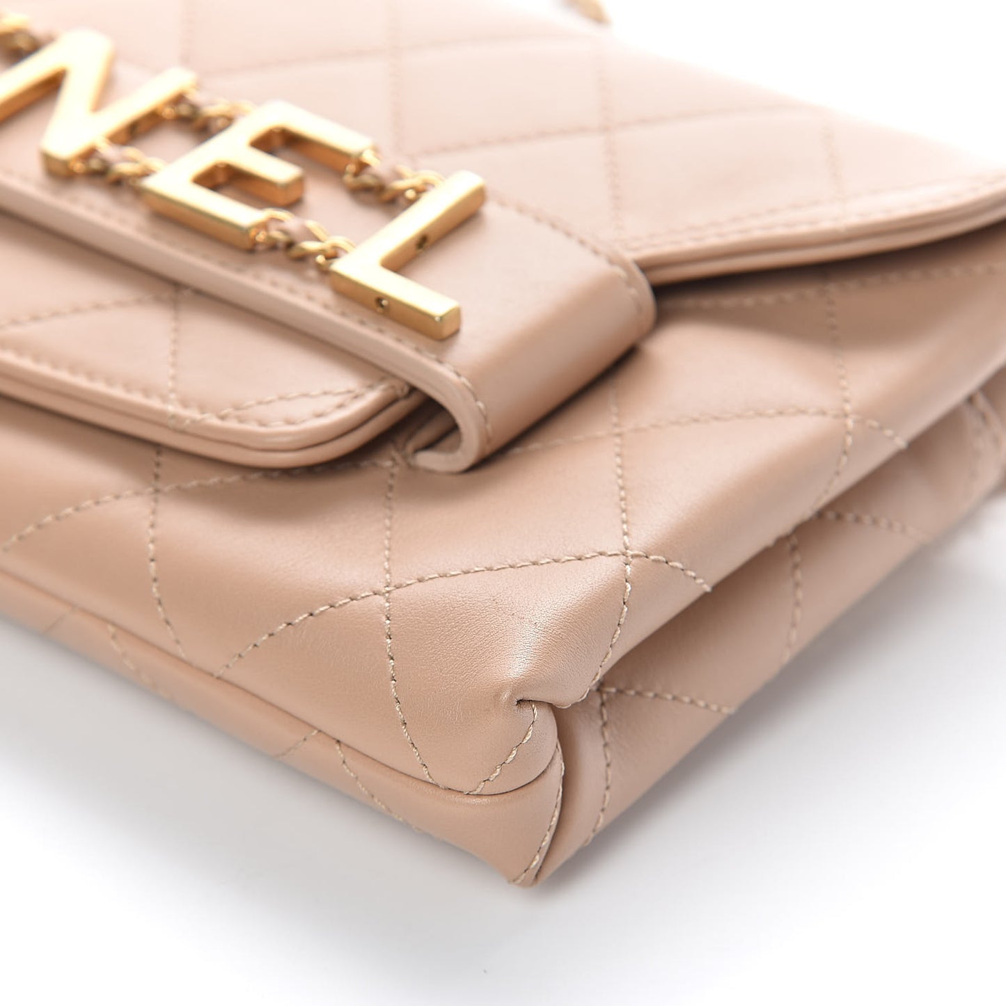 Calfskin Quilted Enchained Clutch Beige