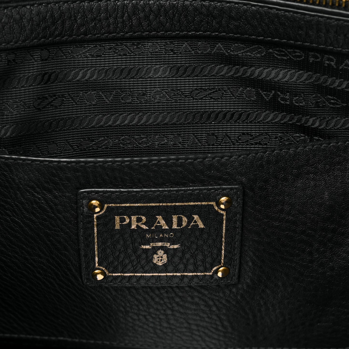 Vitello Daino Tote Black