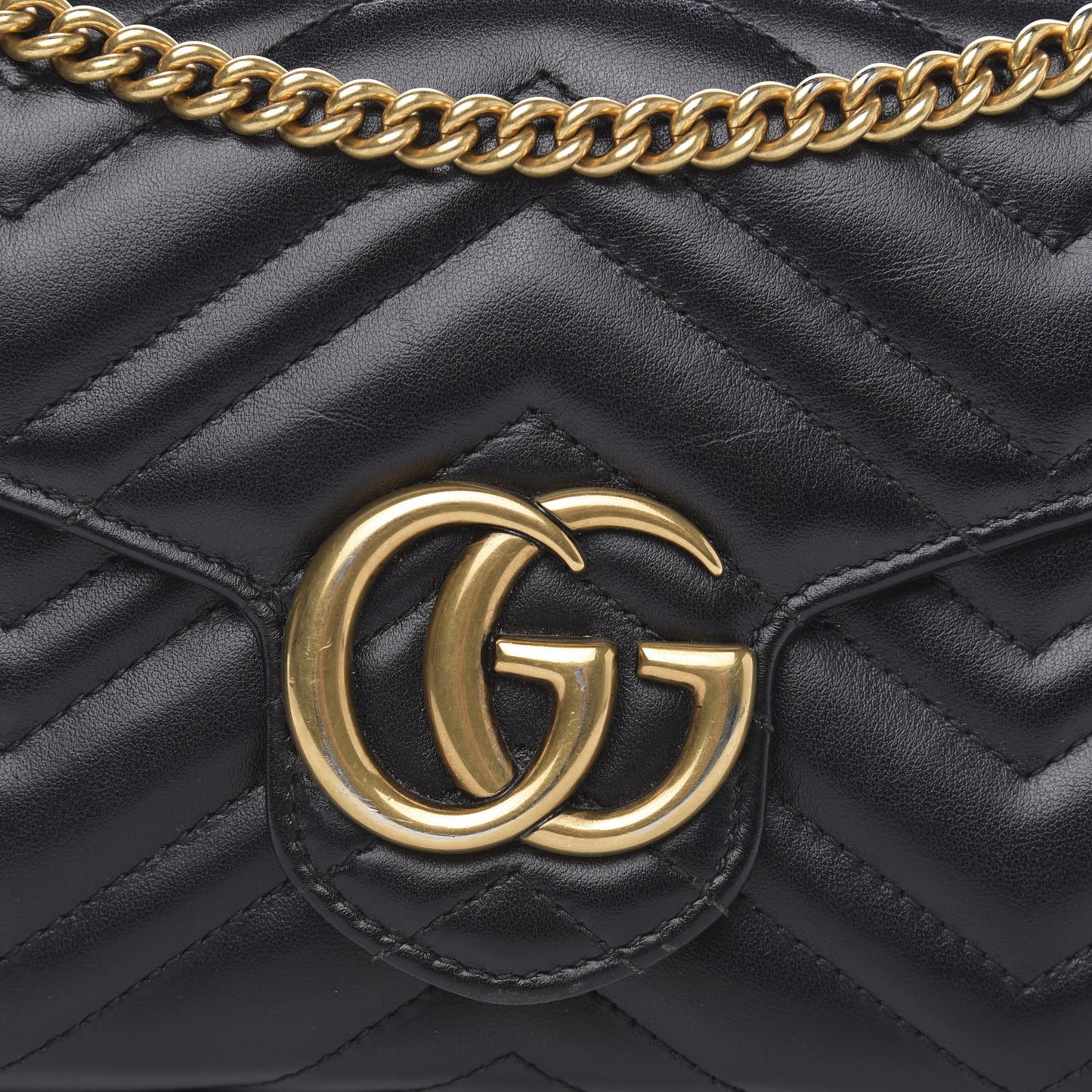 Calfskin Matelasse GG Marmont Chain Wallet Black