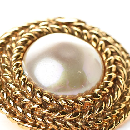 Chanel Pearl Clip On Earrings Gold 5 of 6