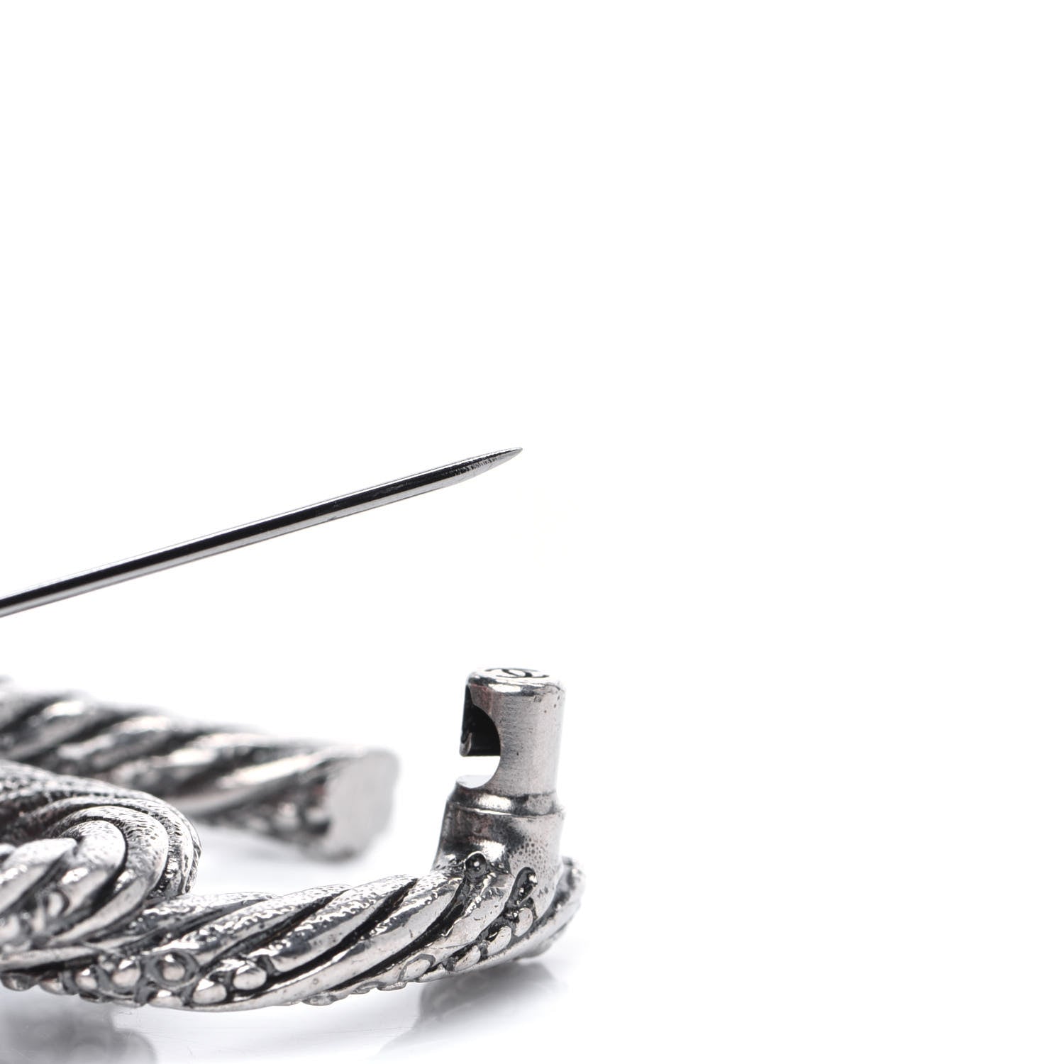 Chanel Ruthenium Twisted CC Brooch 6 of 7