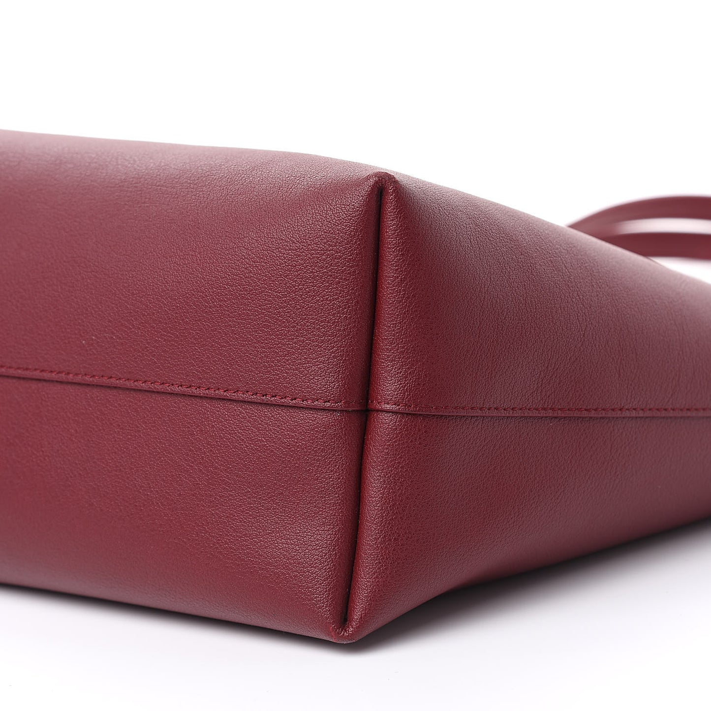 Calfskin Large Shopping Tote Carmin