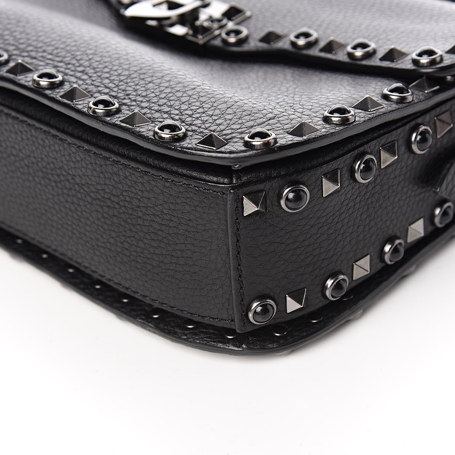 Valentino Garavani Pebbled Calfskin Onyx Medium Rockstud Rolling Flap Saddle Bag Black 8 of 9