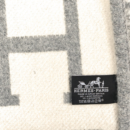 Hermes Wool Cashmere Avalon III Throw Blanket Ecru Gris Clair 3 of 4
