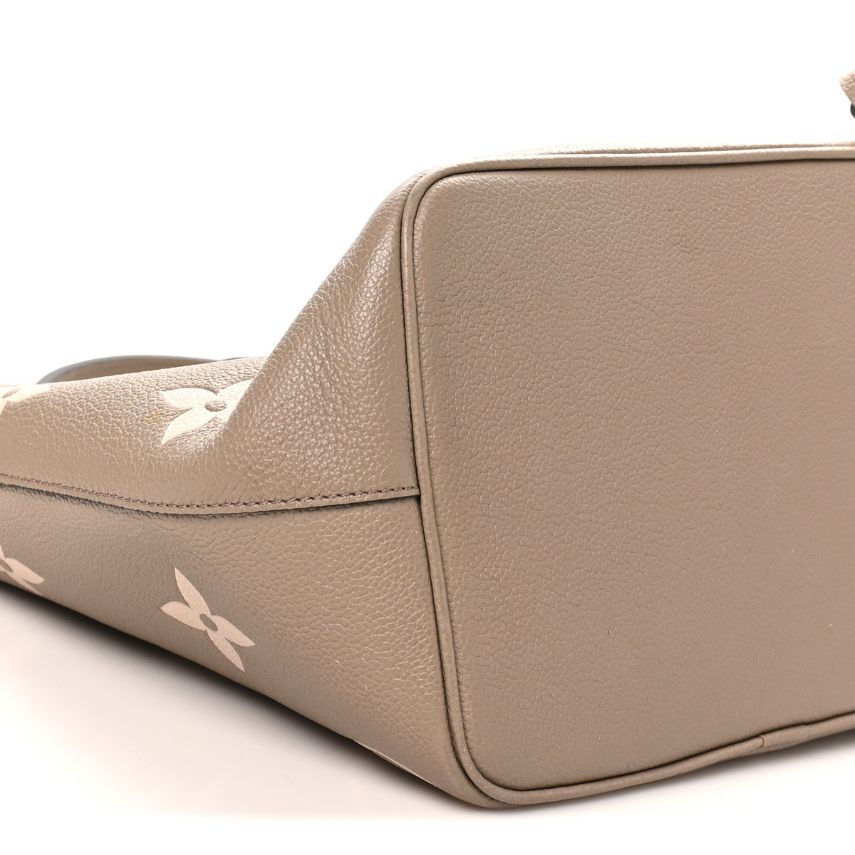 Empreinte Monogram Giant Neonoe MM Tourterelle Creme