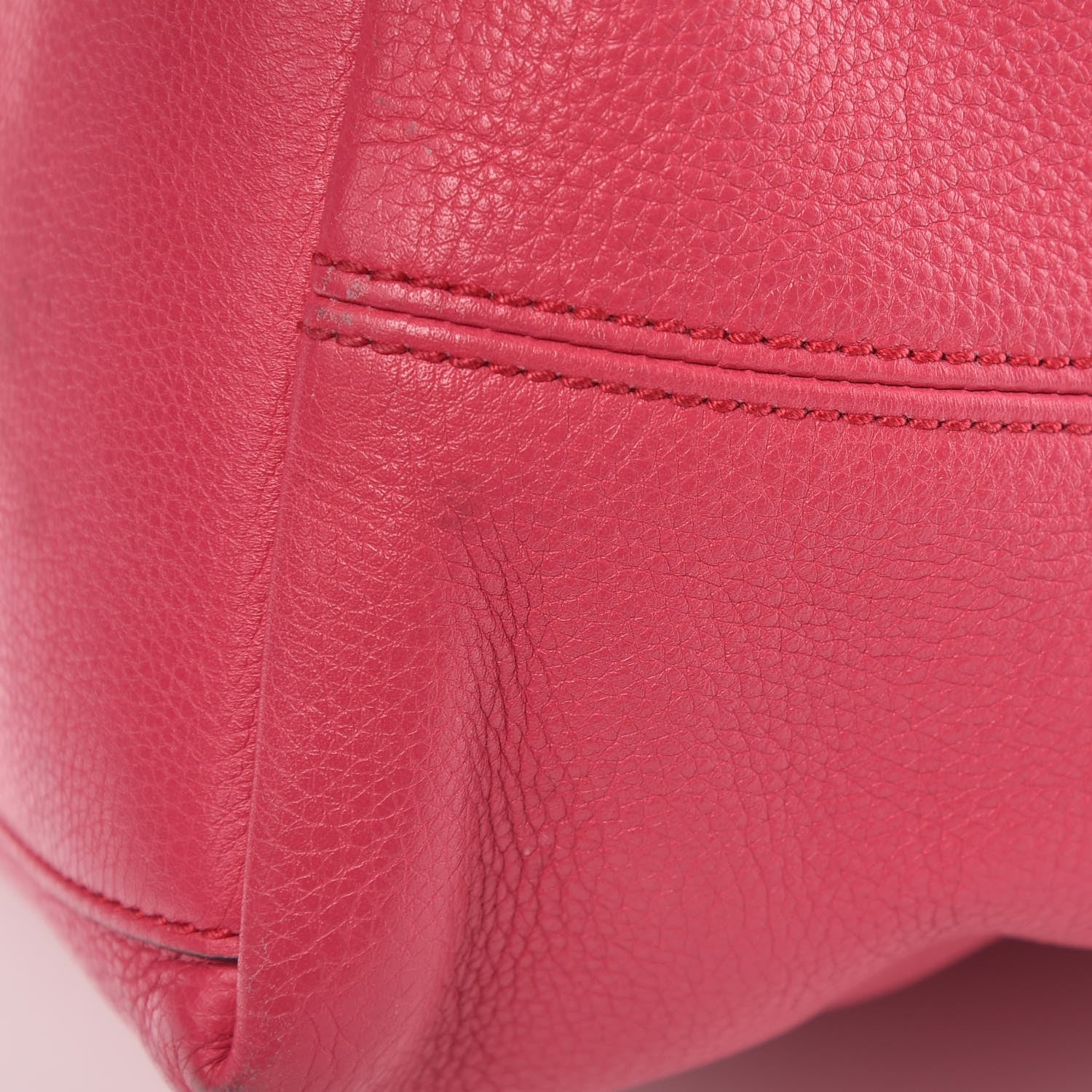 Gucci Pebbled Calfskin Medium Soho Chain Shoulder Bag Pink 18 of 23