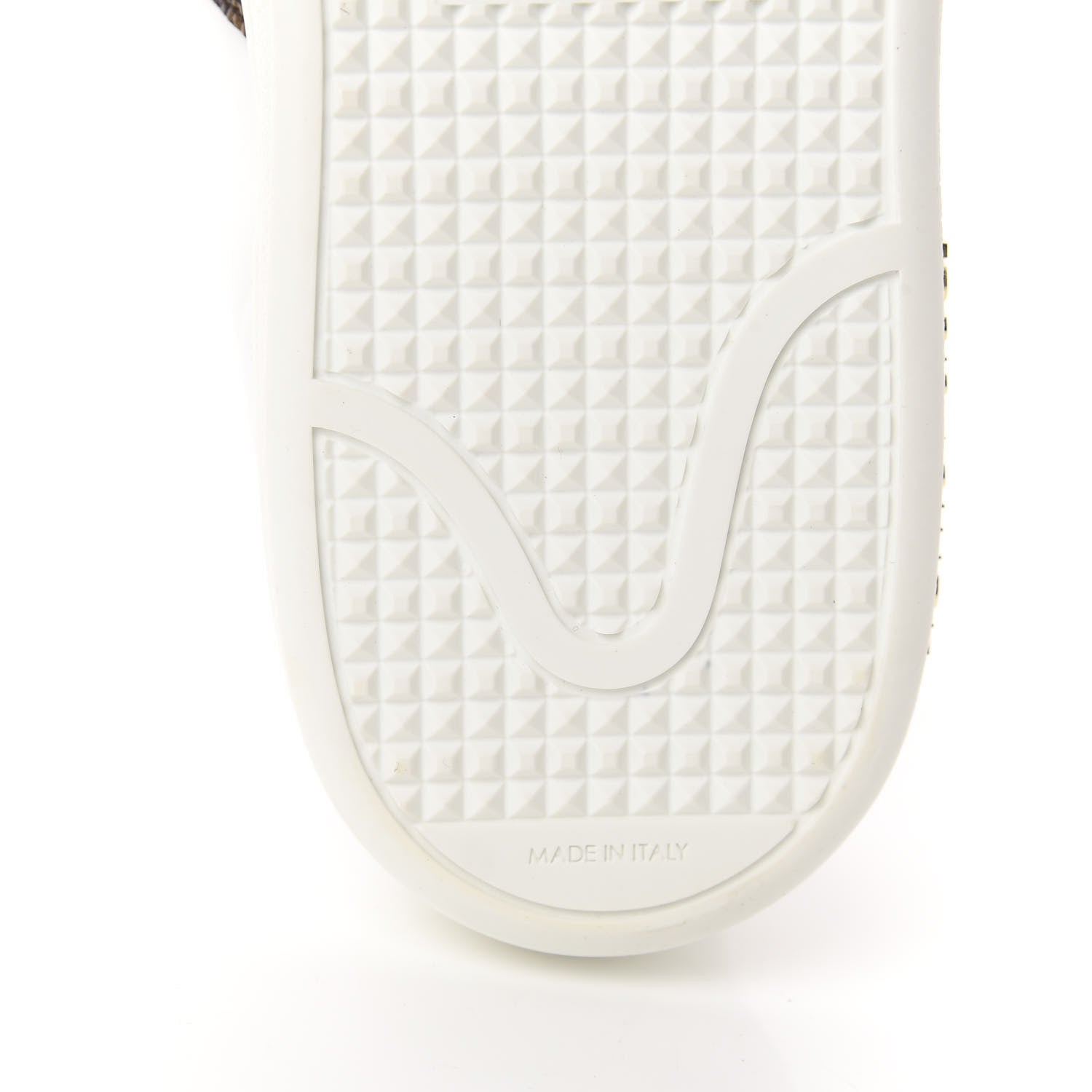 Louis Vuitton Calfskin Monogram Frontrow Sneakers 40 White 7 of 9