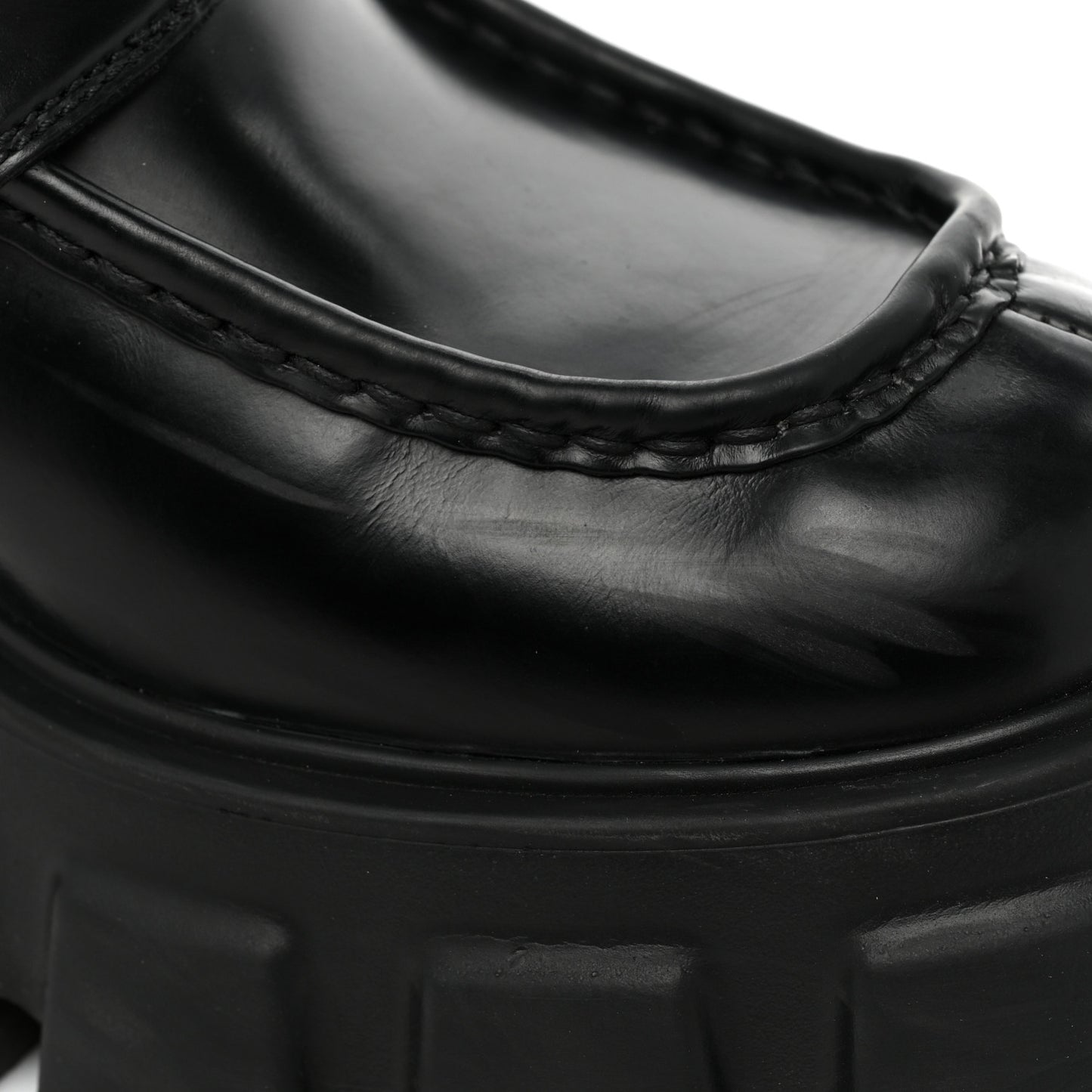 Spazzolato Rois Metal Triangle Logo Monolith 55mm Loafers 37.5 Black