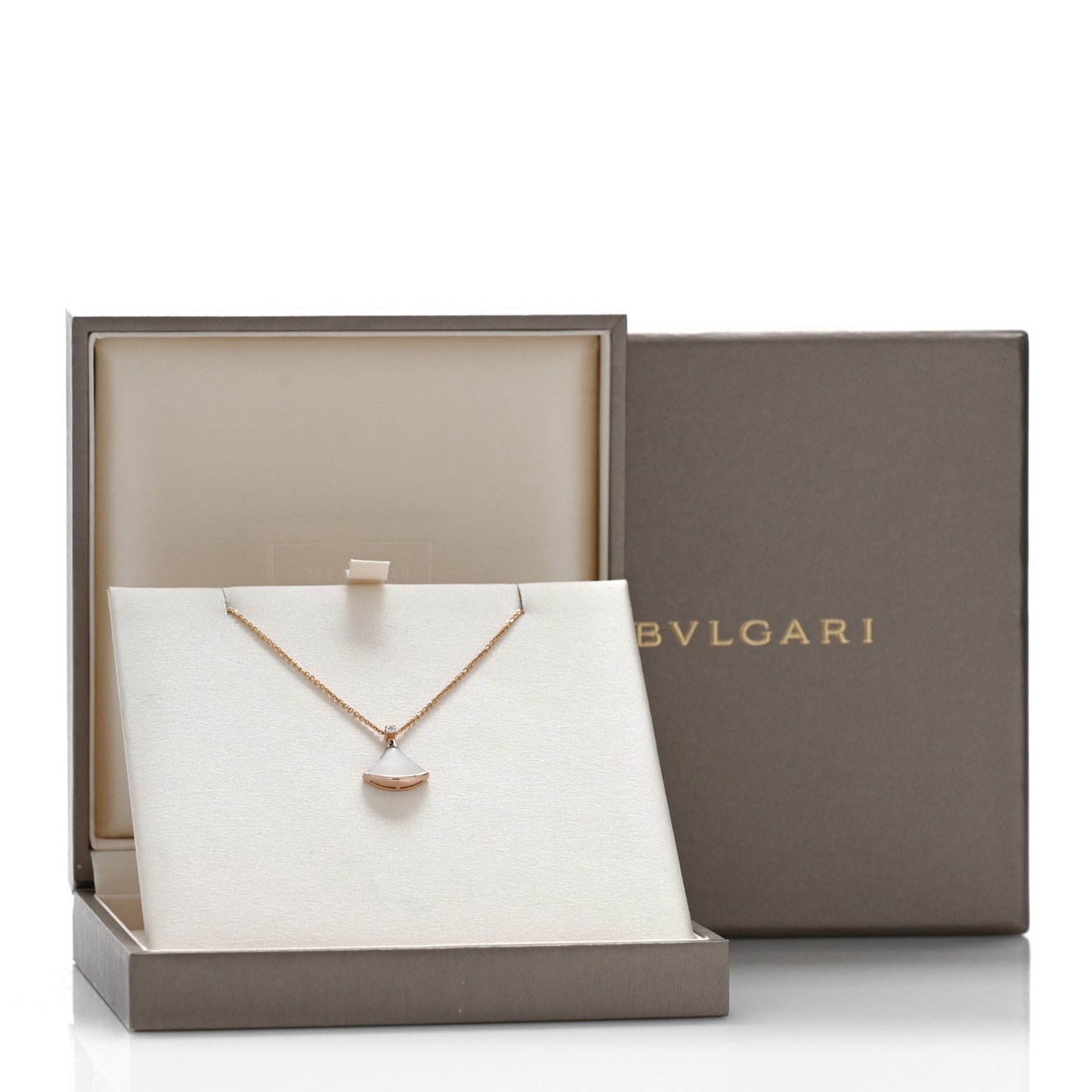 18K Rose Gold Diamond Mother of Pearl Small Divas' Dream Pendant Necklace