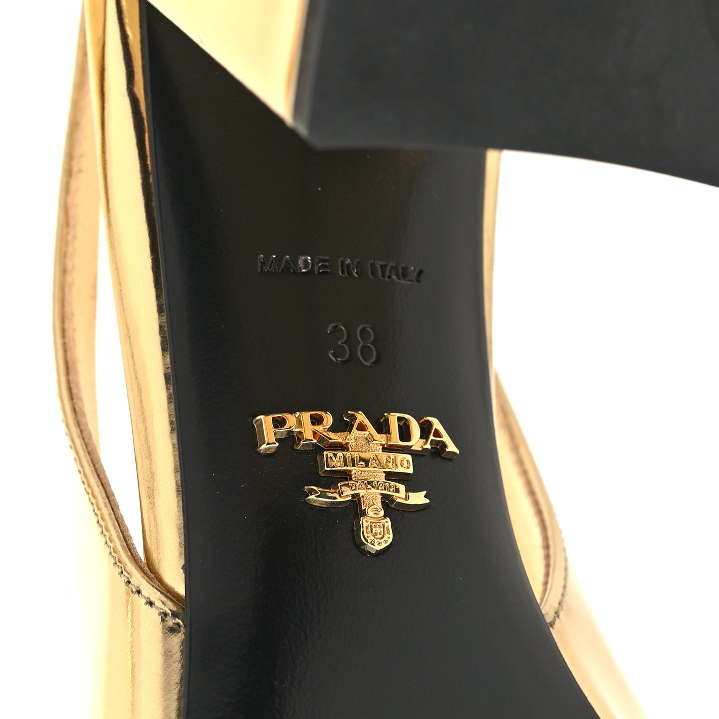 Metallic Patent Triangle Logo Slingback Pumps 38 Platino