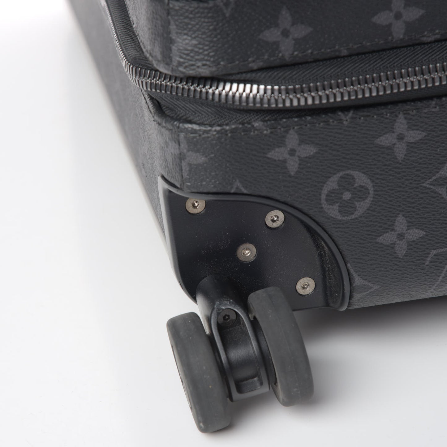Monogram Eclipse Horizon 55
