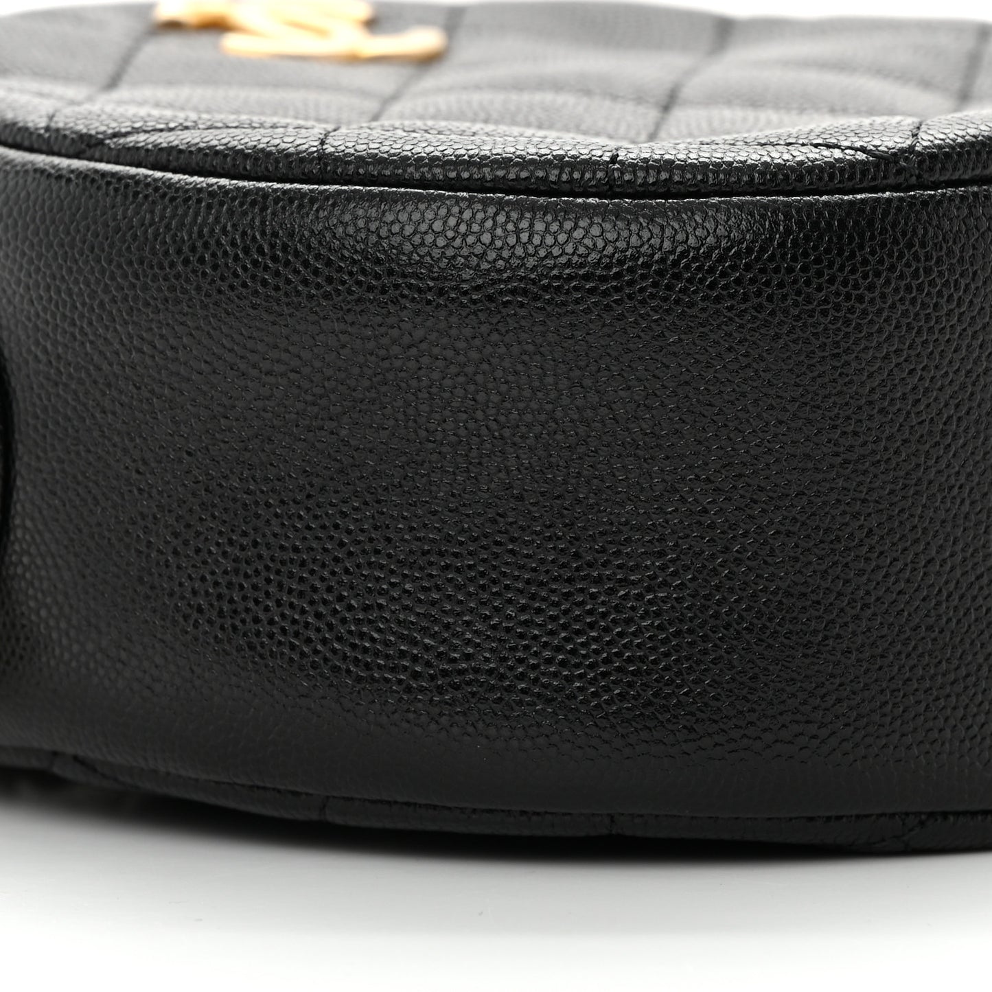 Caviar Quilted Small Round Bag With Chain Black