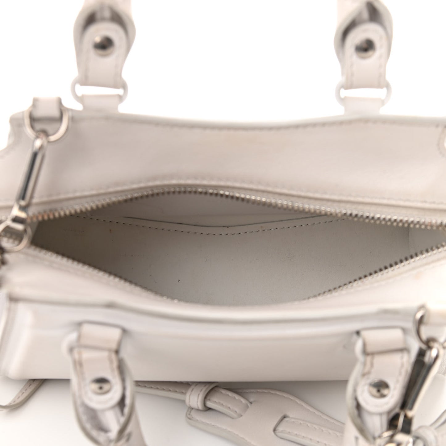 Cake Calfskin Tonal Hardware Mini Neo Classic City White