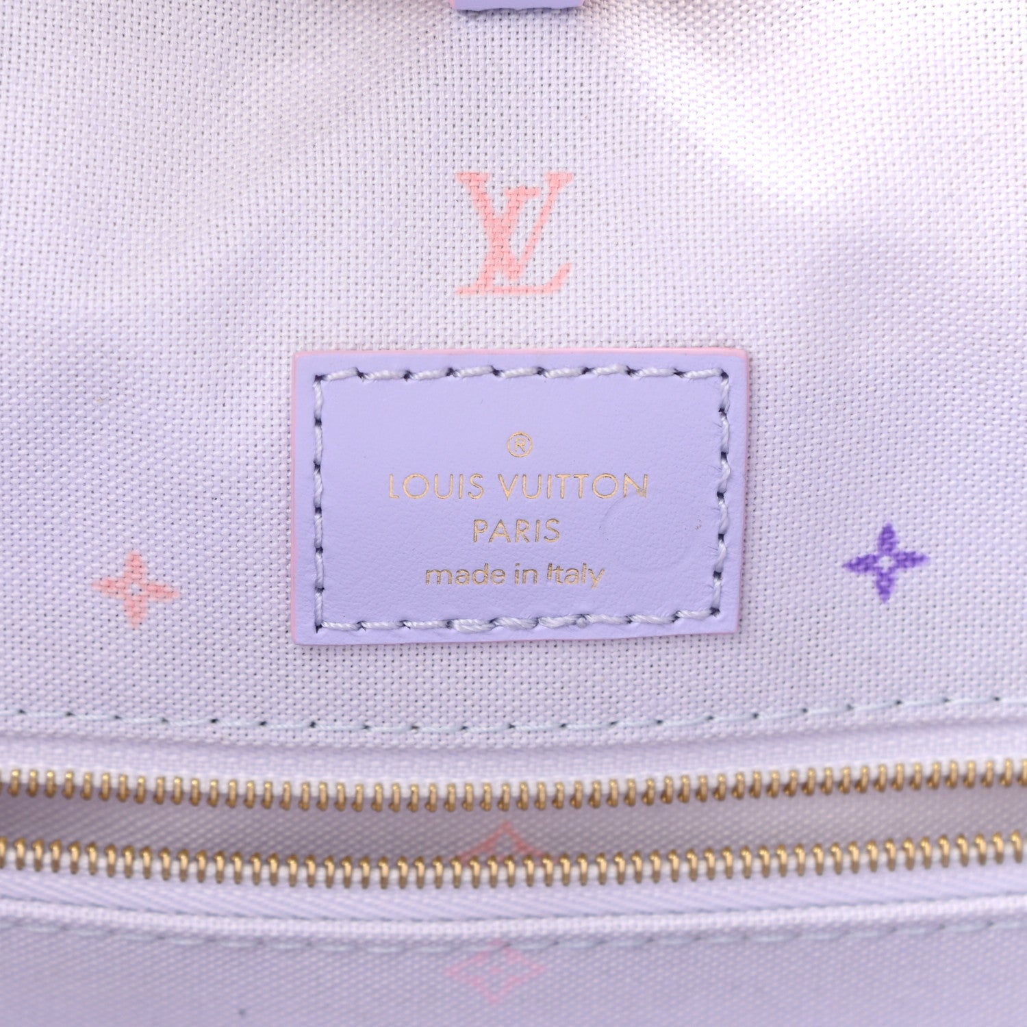 Louis Vuitton Monogram Giant Spring In The City Onthego GM Sunrise Pastel 6 of 9