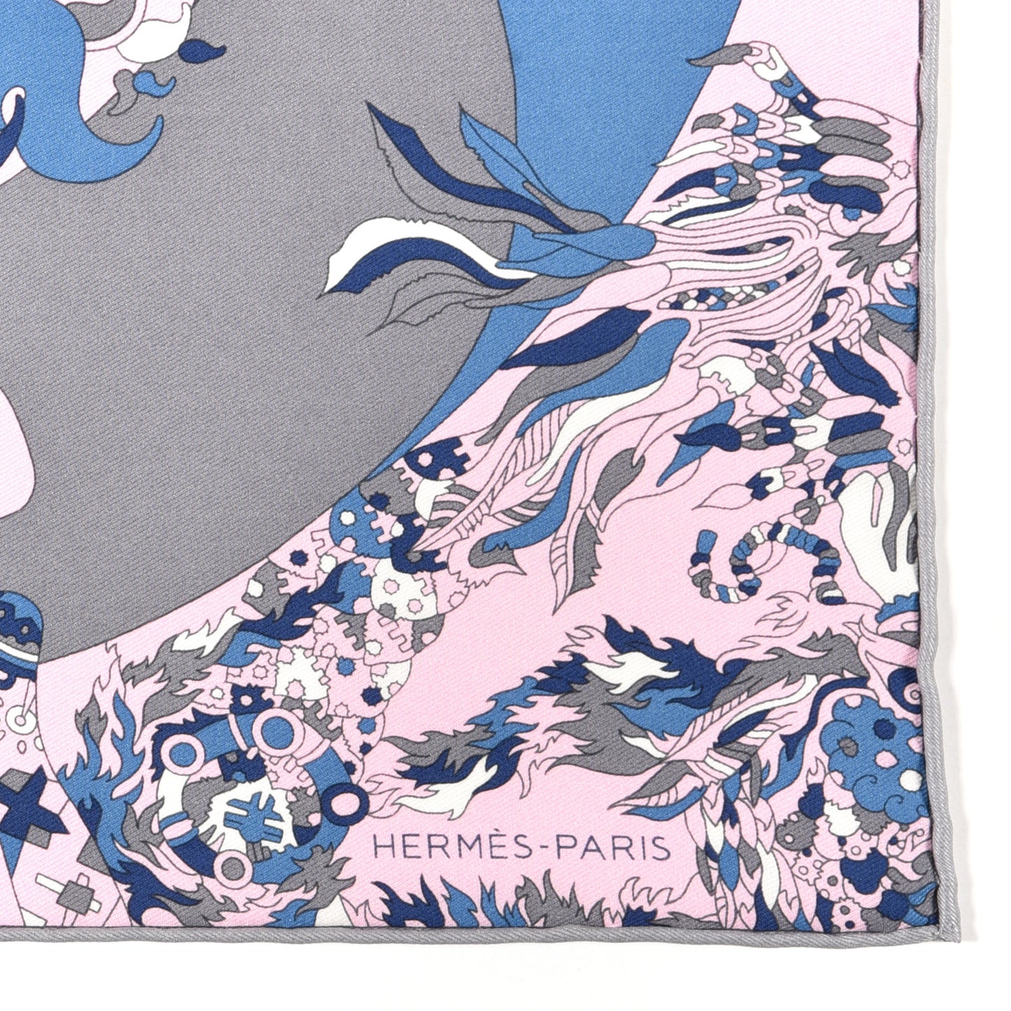 Silk Vintage Quatre Chevaux Detail Rose Gris