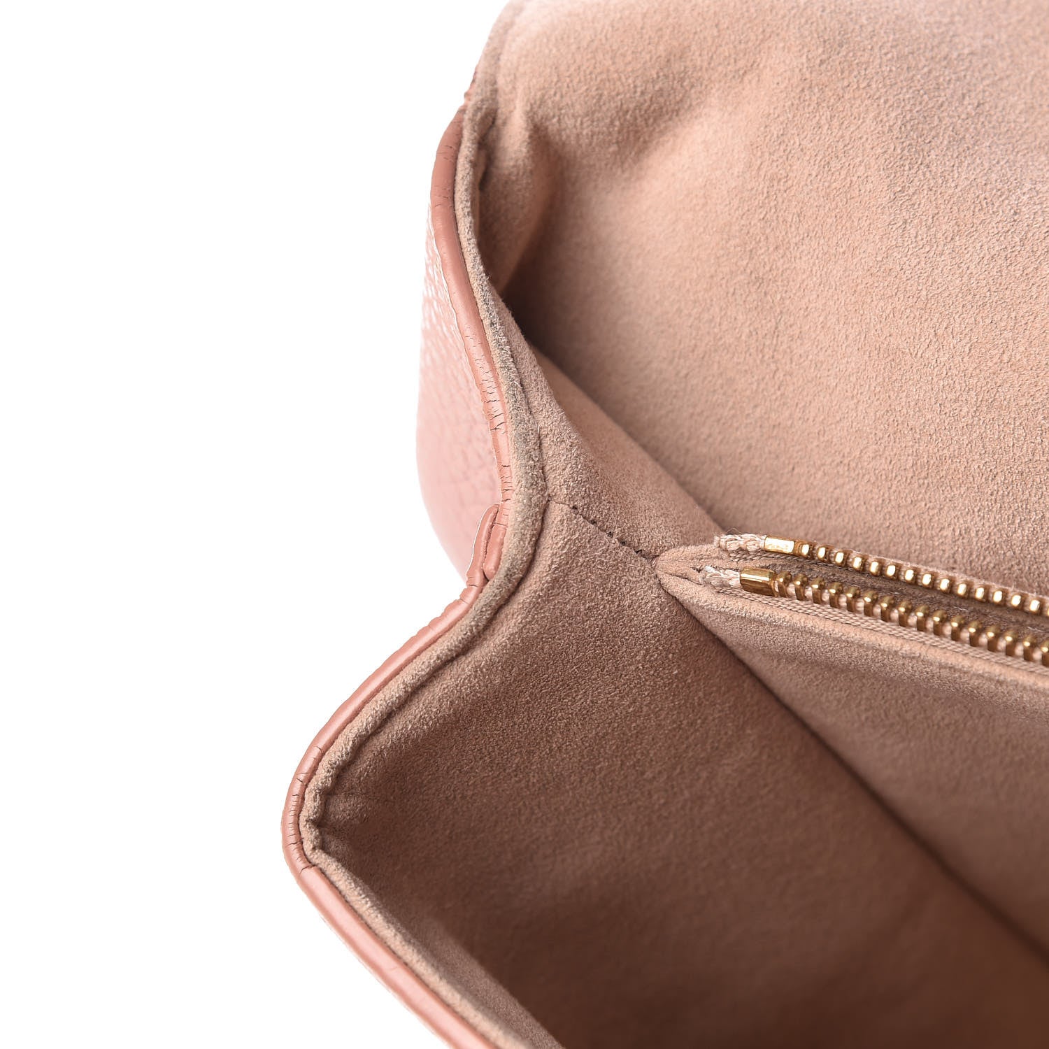 Louis Vuitton Taurillon Volta Magnolia 9 of 21
