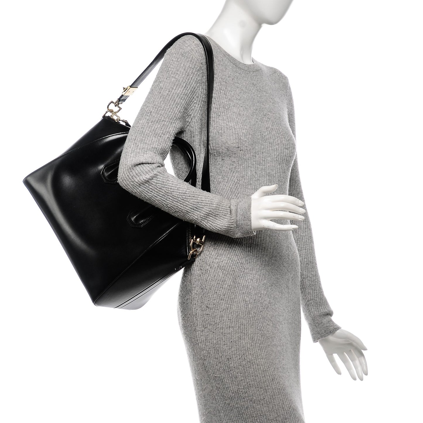 Shiny Lord Calfskin Medium Antigona Black