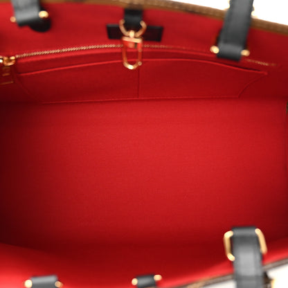 Louis Vuitton Reverse Monogram Giant Onthego MM 6 of 9