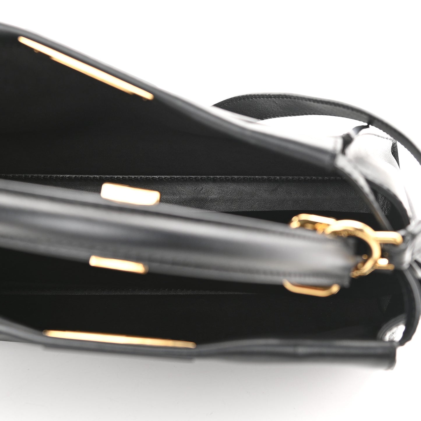 Vitello Seta Shiny Nappa Medium Peekaboo Iconic Satchel Black