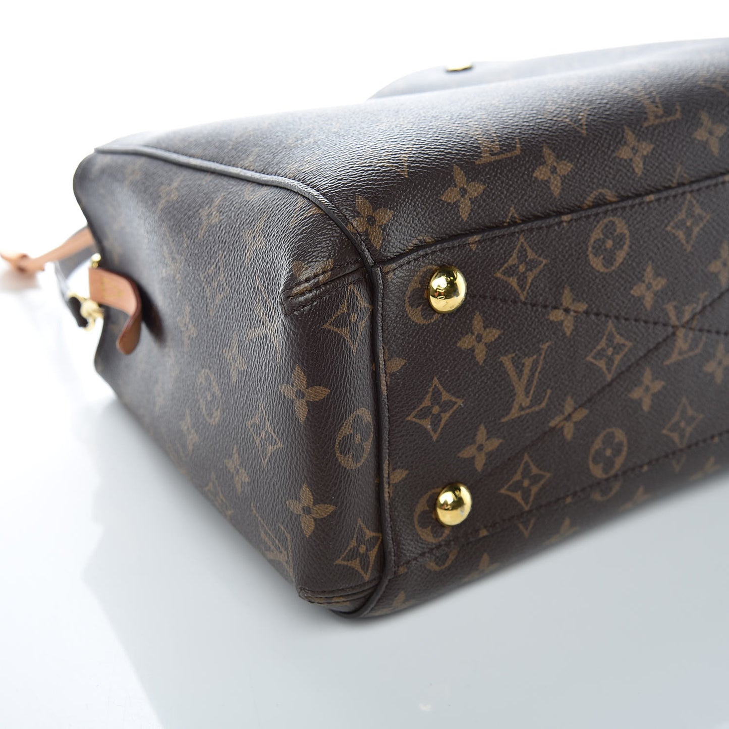 Monogram Montaigne MM
