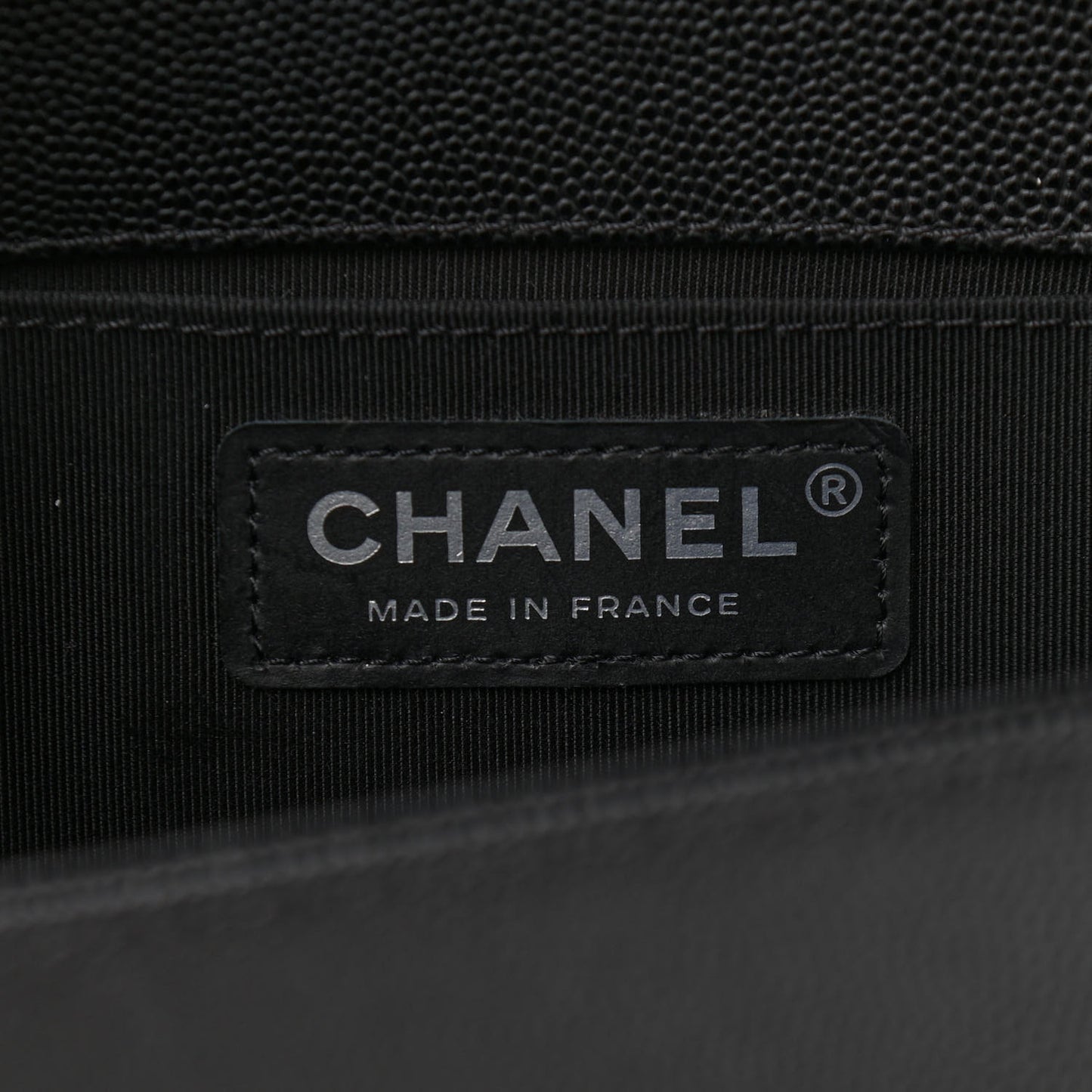Caviar Quilted Medium Boy Flap Black