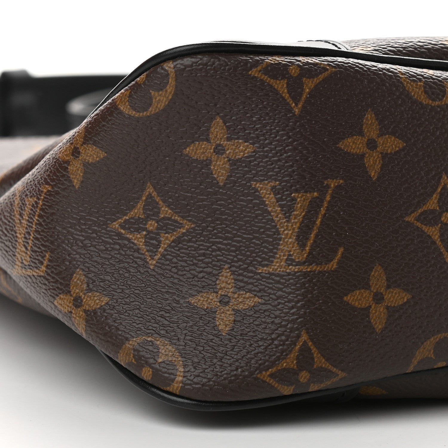 Louis Vuitton Monogram Odeon MM Black 7 of 8