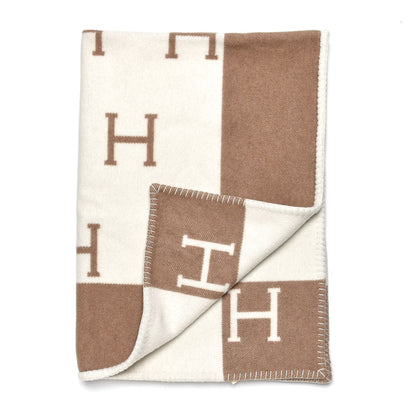 Hermes Wool Cashmere Avalon Baby Blanket Noisette Moyen White 3 of 4